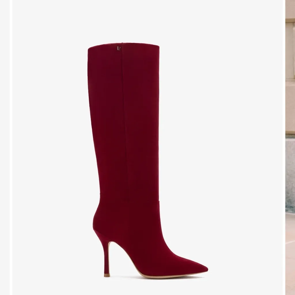 NEW LARROUDE Kate Boots – Women’s Size 11 Lipstick Red Suede – NWOT - Image 3