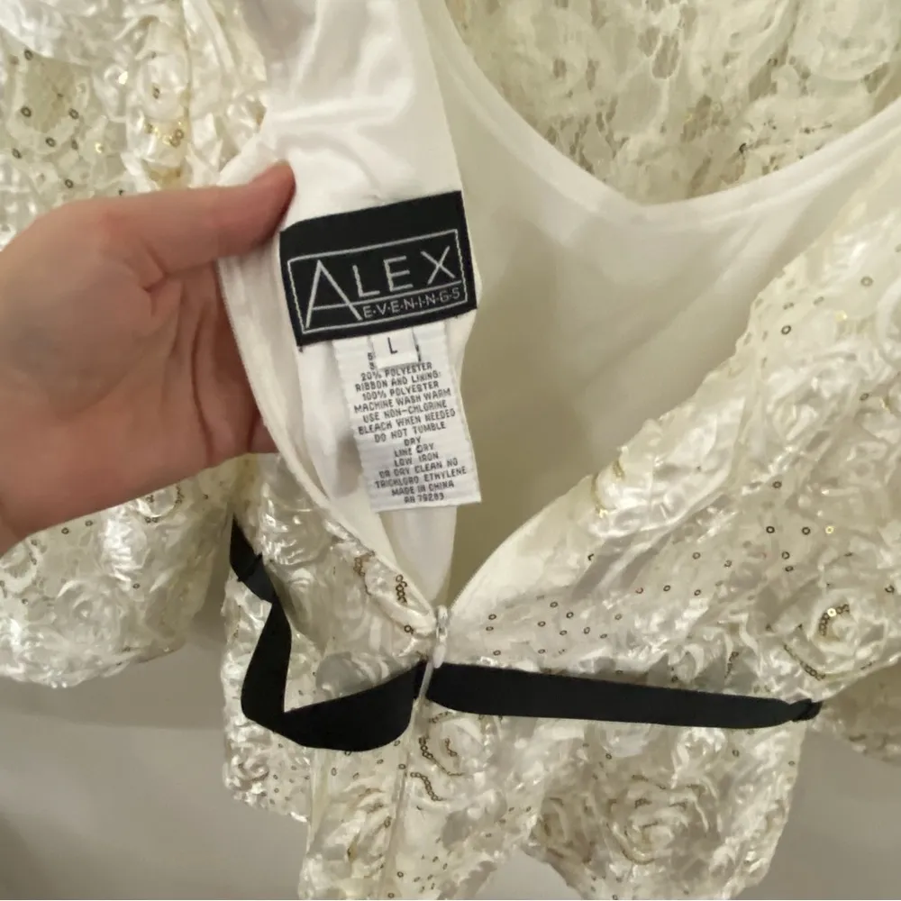 Alex Evenings Blouse ivory rose embroidered gold sequined evening blouse size L - Image 9