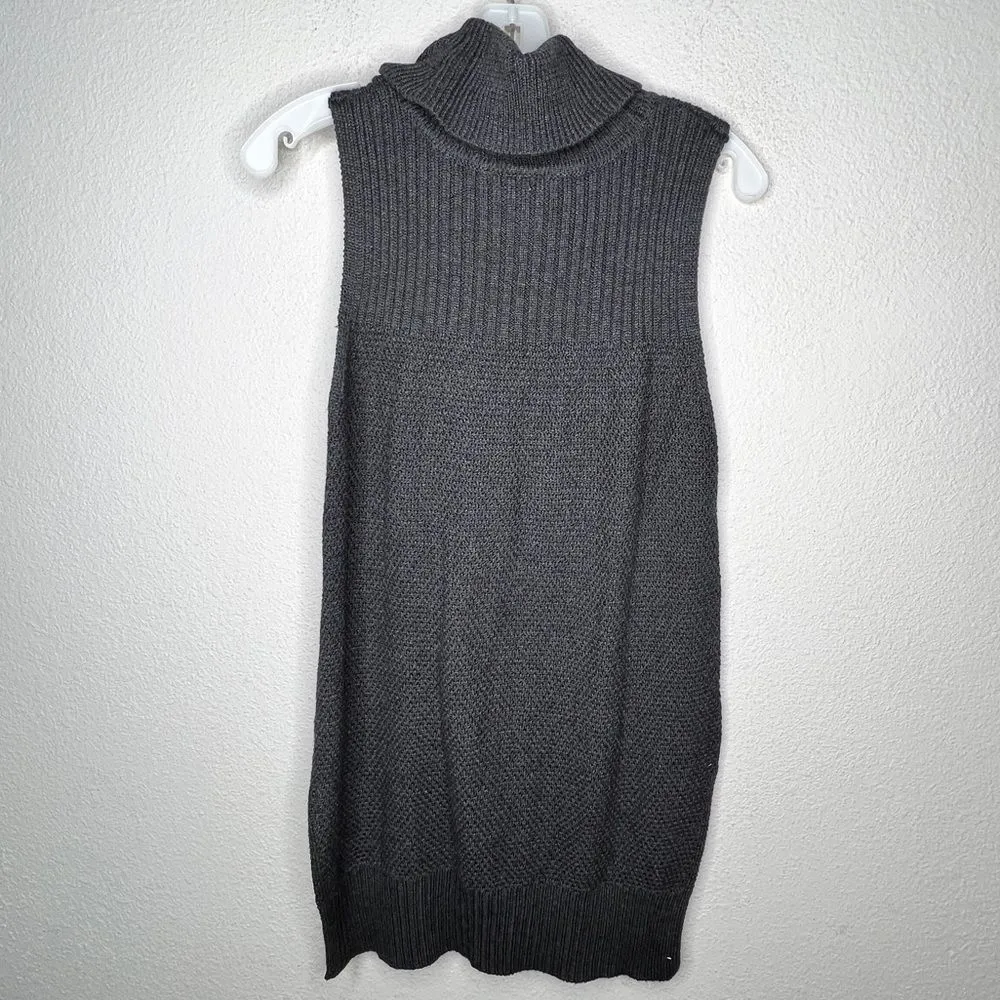 AB‎ Studio Sleeveless Sweater - Image 4