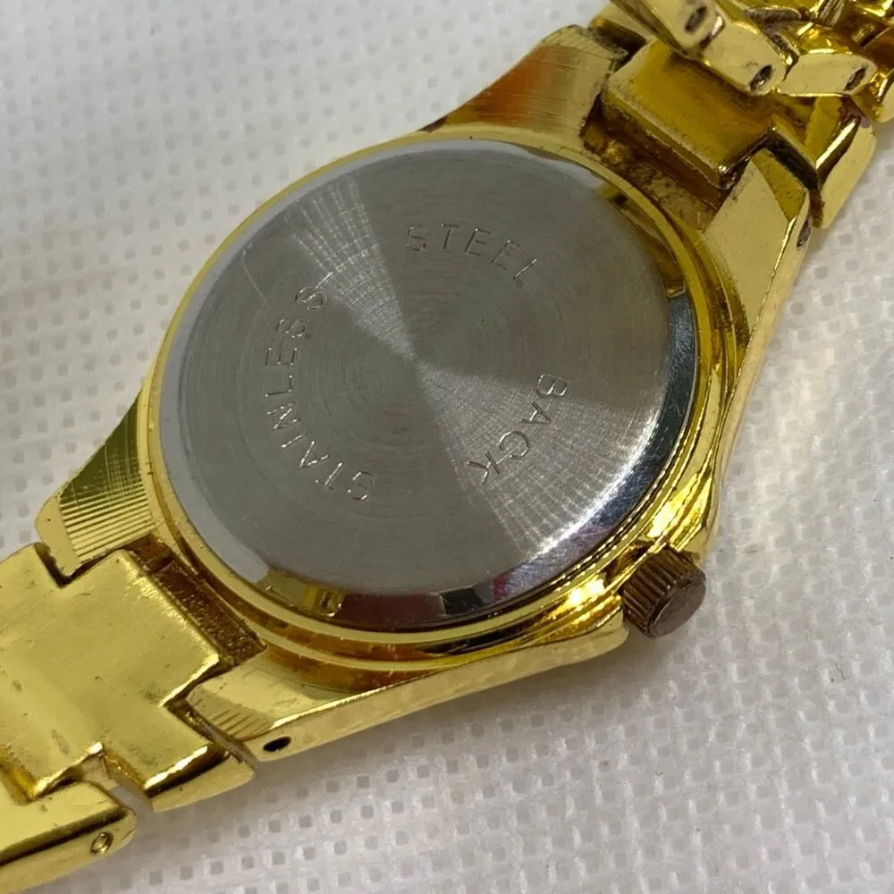 Women gold tone wrist watch quartz analog 26mm adjustable up to 8” running - Image 7