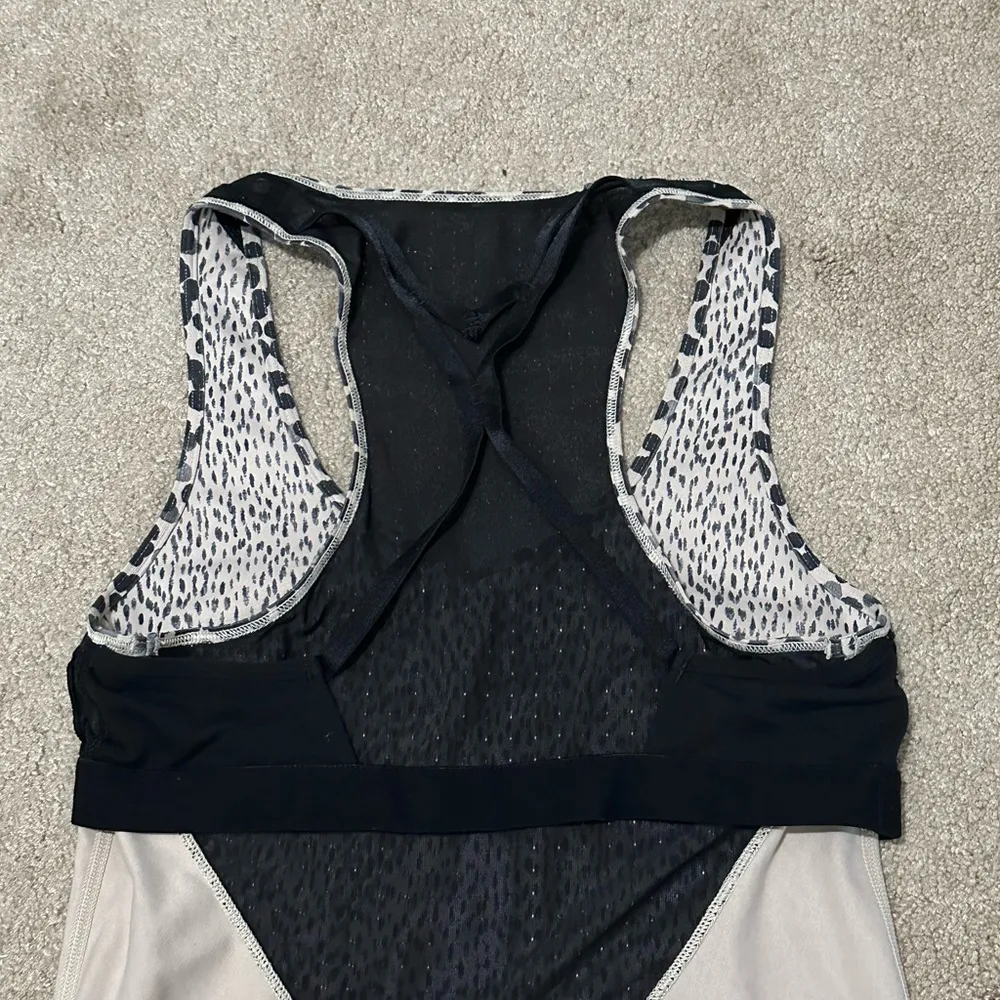 Lululemon Dance To Yoga Tank - Image 7