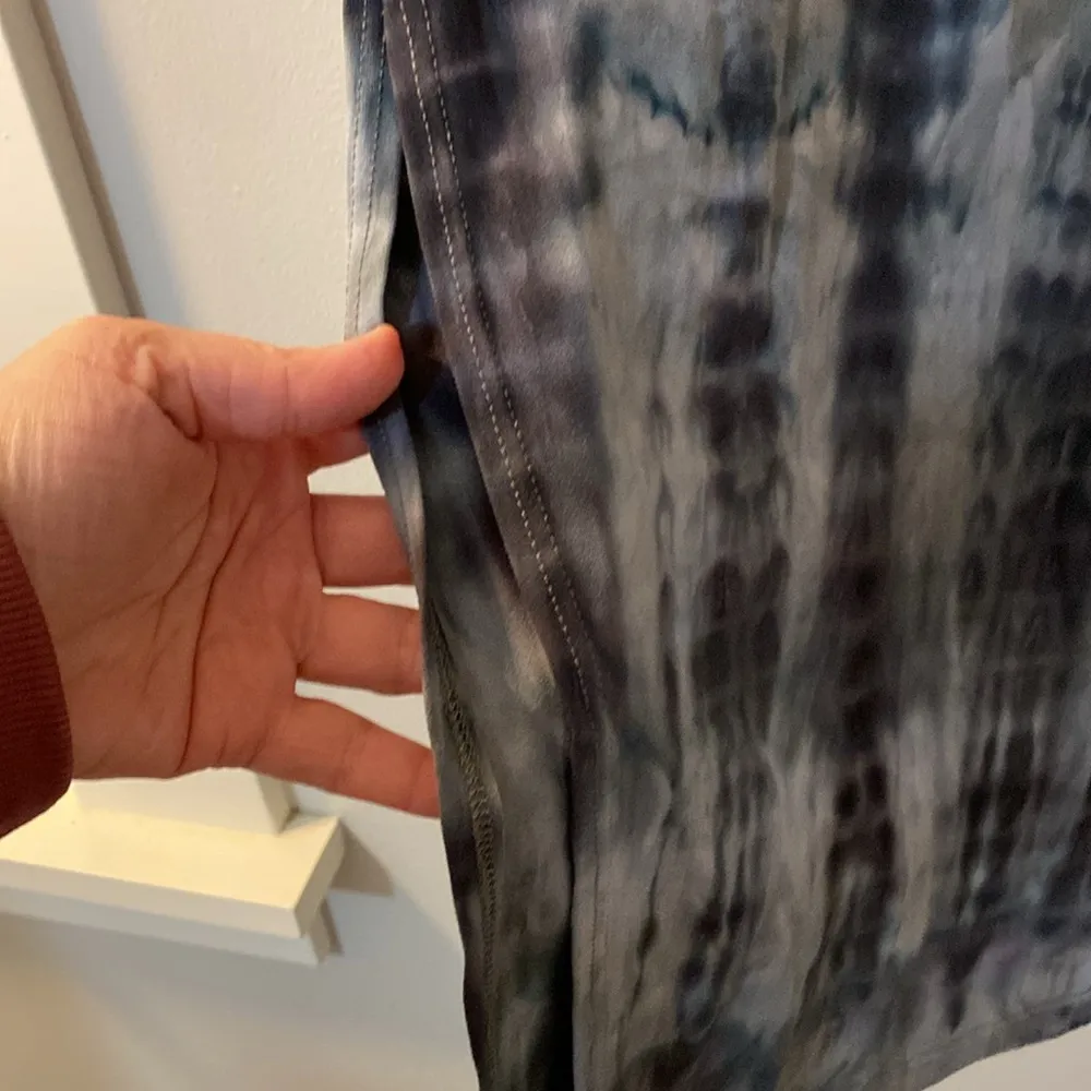 Sundry Slit Skirt Tie-Dye Maxi in Blue size 1 / small. Buttery soft w/ stretch - Image 3