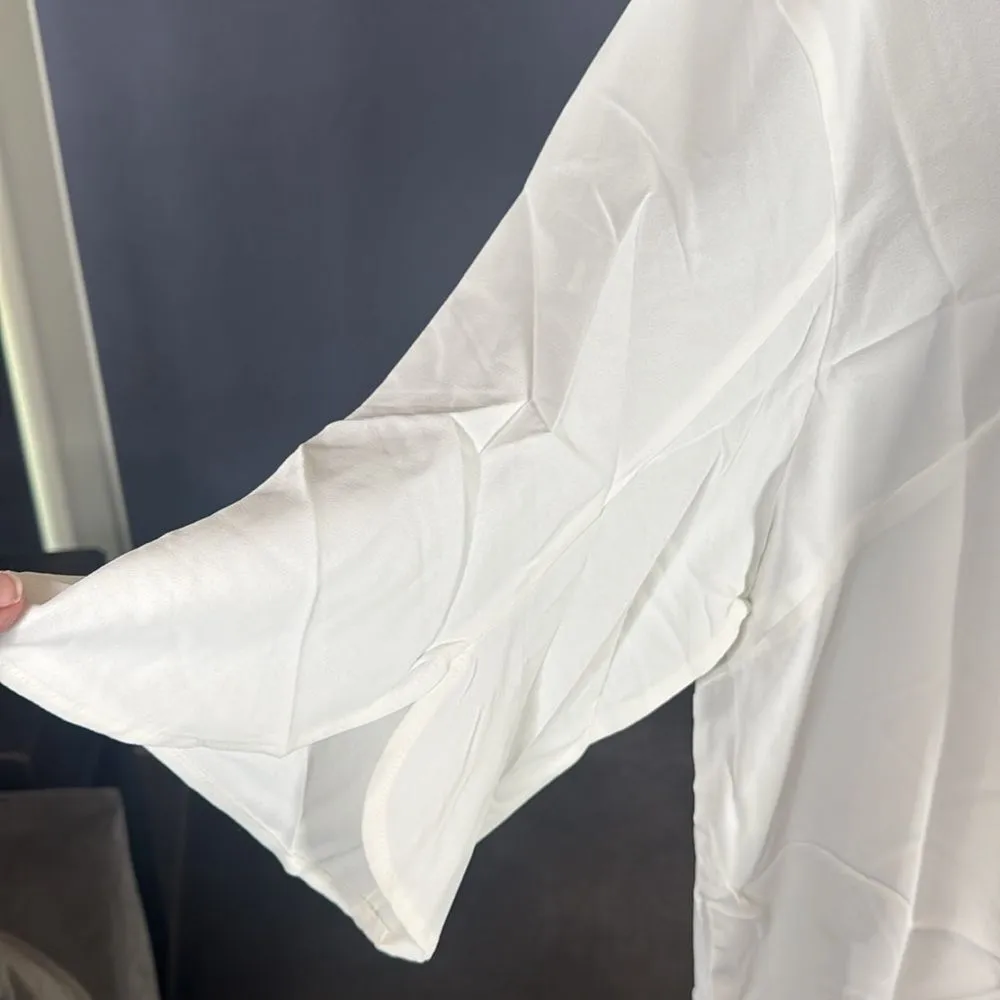 Women’s White Plus Sized V - Image 7