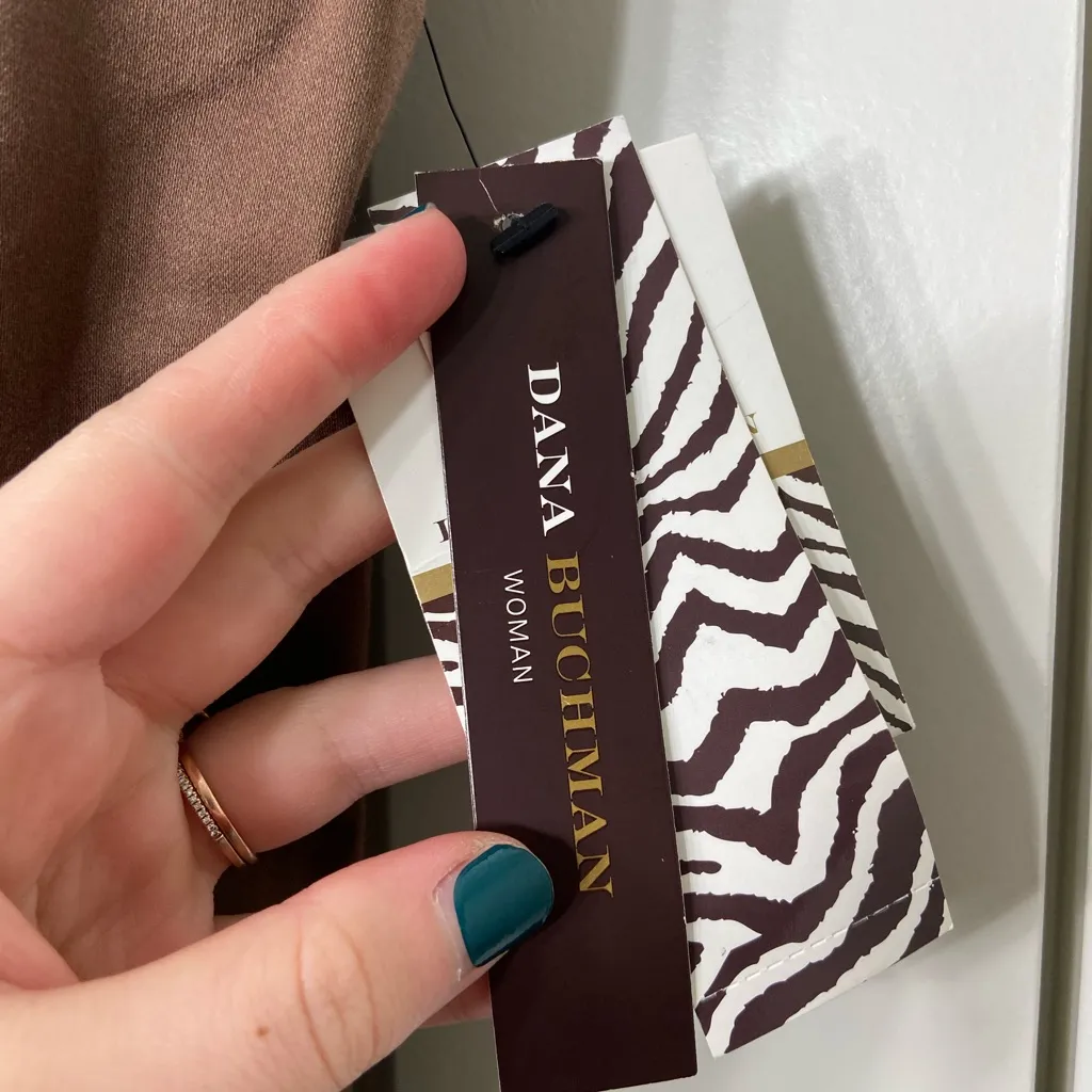 NEW Dana Buchman women’s classic coral sands leopard print‎ belt capri pants 22W - Image 5