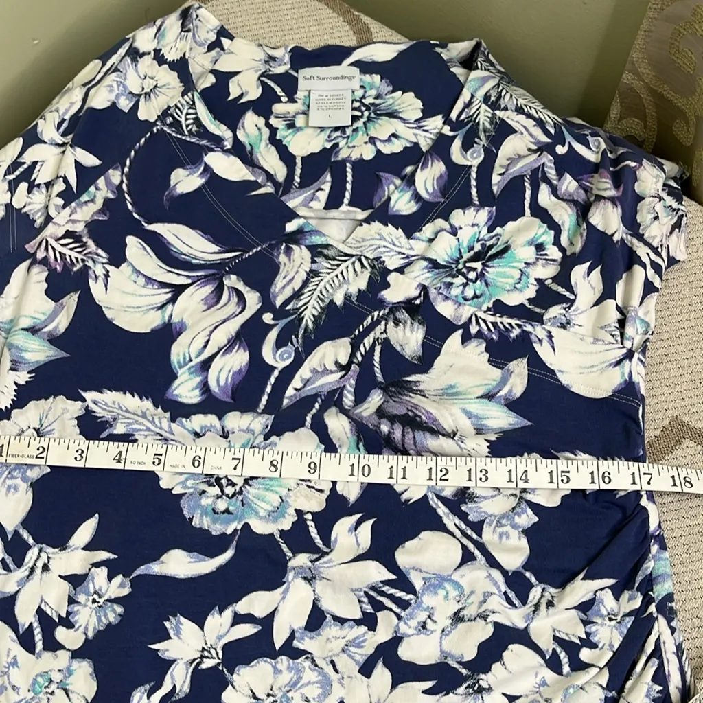 Soft Surroundings Dress Anywhere Shapely Blue Floral Faux Wrap Midi, size large - Image 4