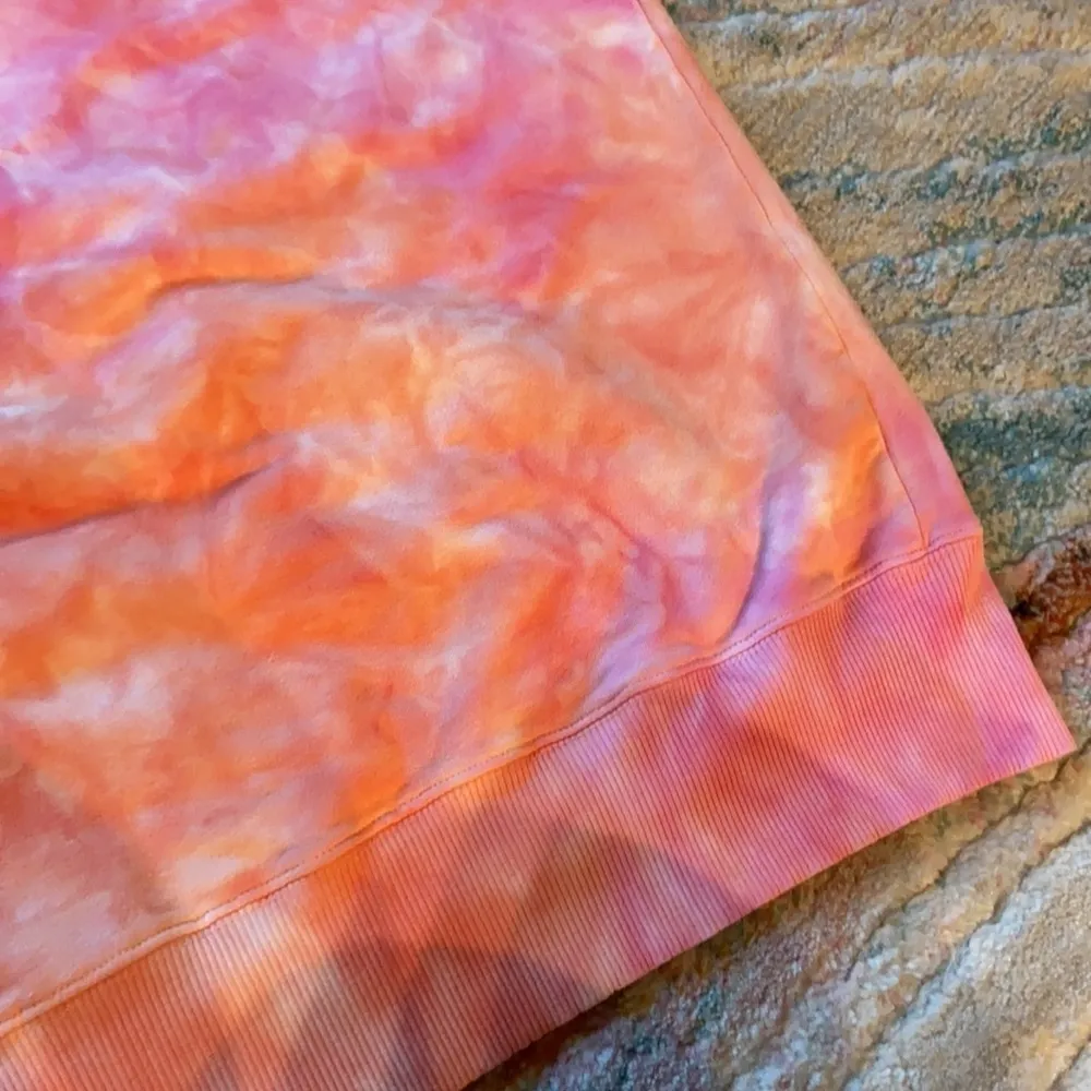 AR-33 Pink Tie Dye Lounge Top & jogger set. S - Image 8