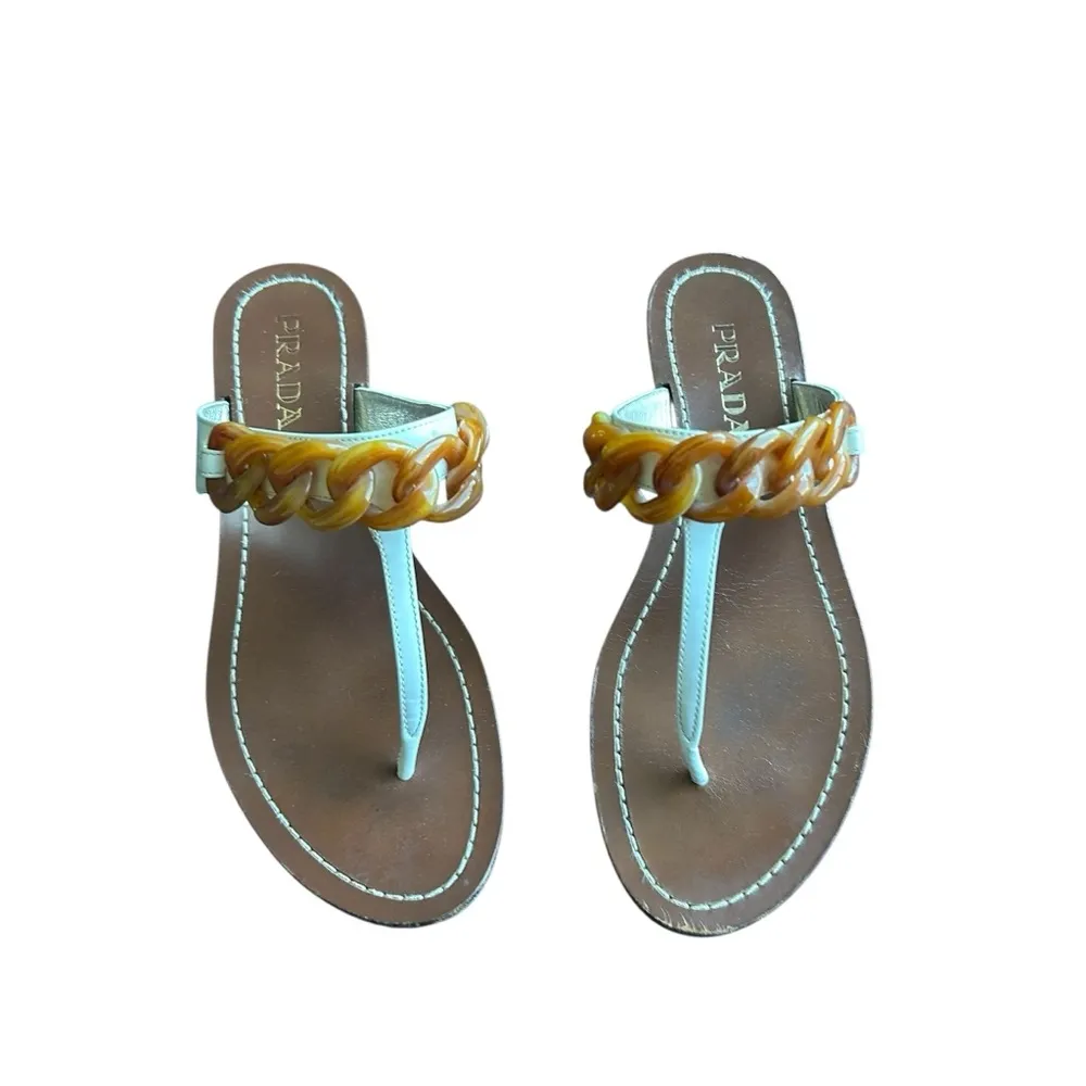 Prada  Women’s Tortoise Shell Chain Leather Thong Sandal White/Brown Size 7 (37) - Image 4