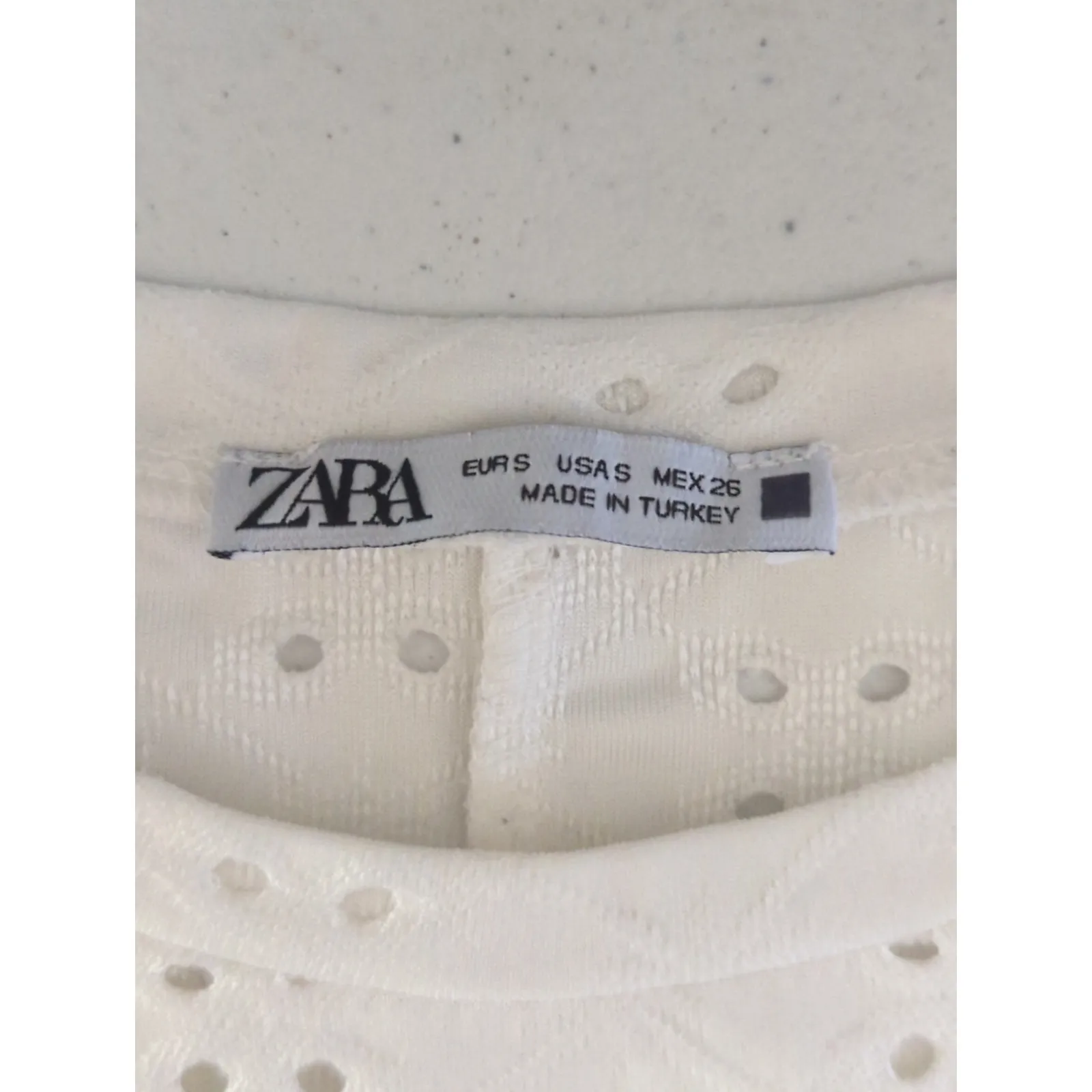 ZARA  White Blouse Embroidered Eyelet Ruffled  Top Women's Small Coastal Boho - Image 6