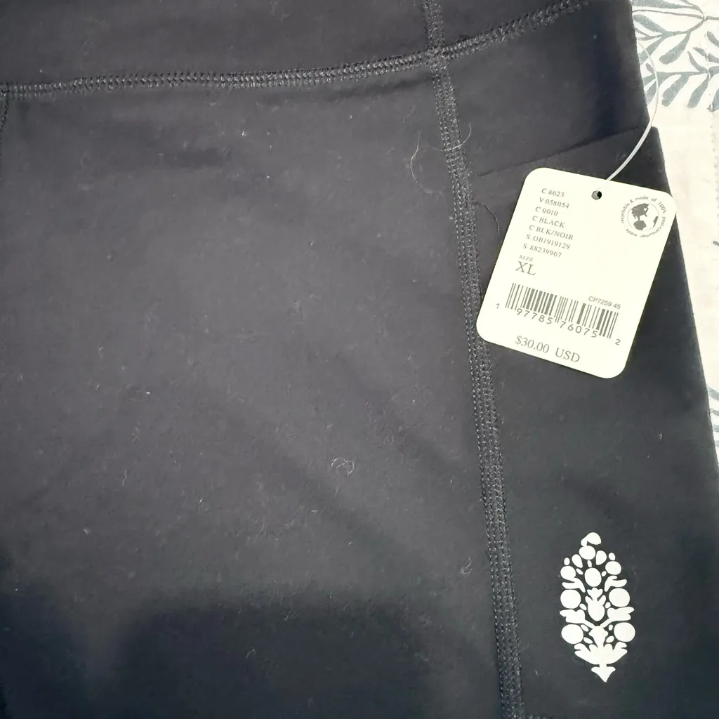 NWT XL FP Movement Never Better Athletic Shorts Black - Image 9