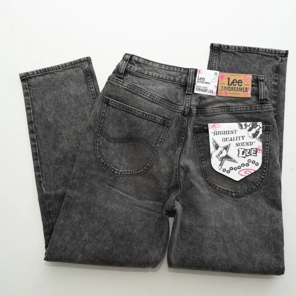 LEE X DAYDREAMER Jeans. High Rise Straight Leg. - Image 2