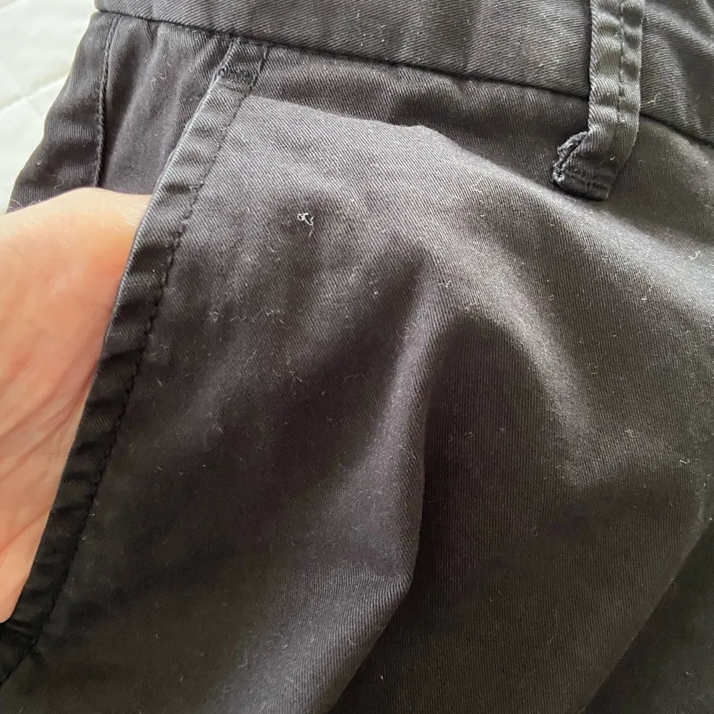 GAP Bermuda Shorts Flat Front Black Size 10 - Image 6