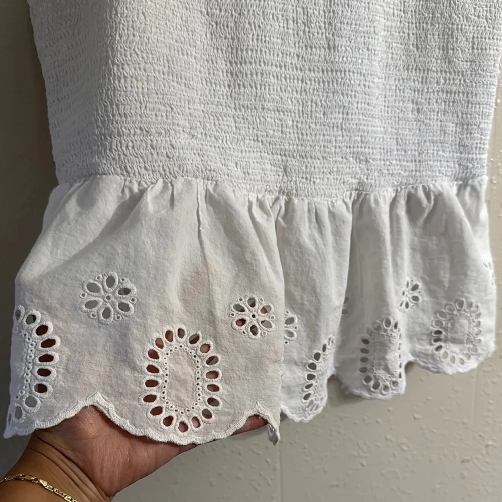 No Boundaries White Smocked Peplum Camisole - Image 3