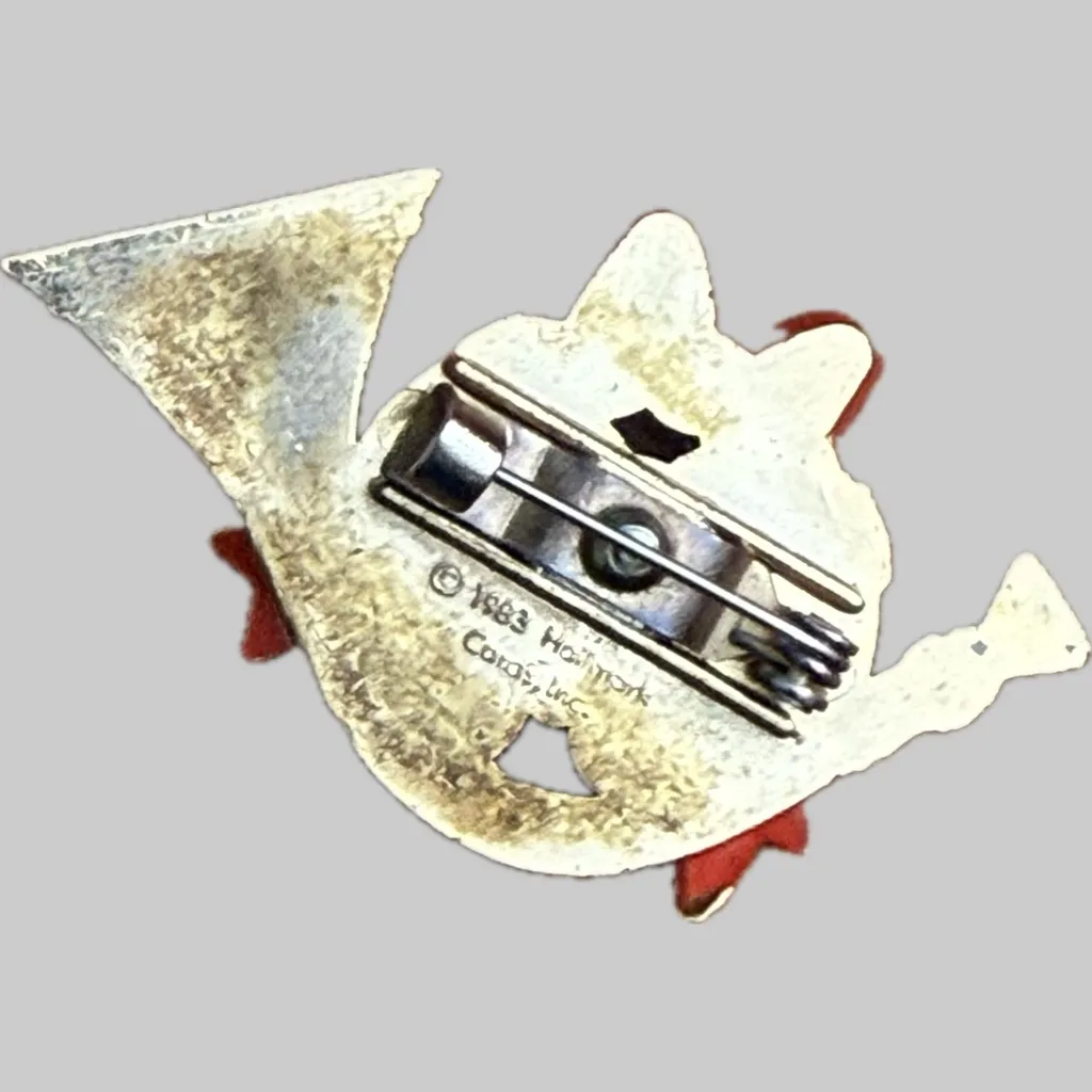 Gold and Red Joy Brooch‎ - Image 2