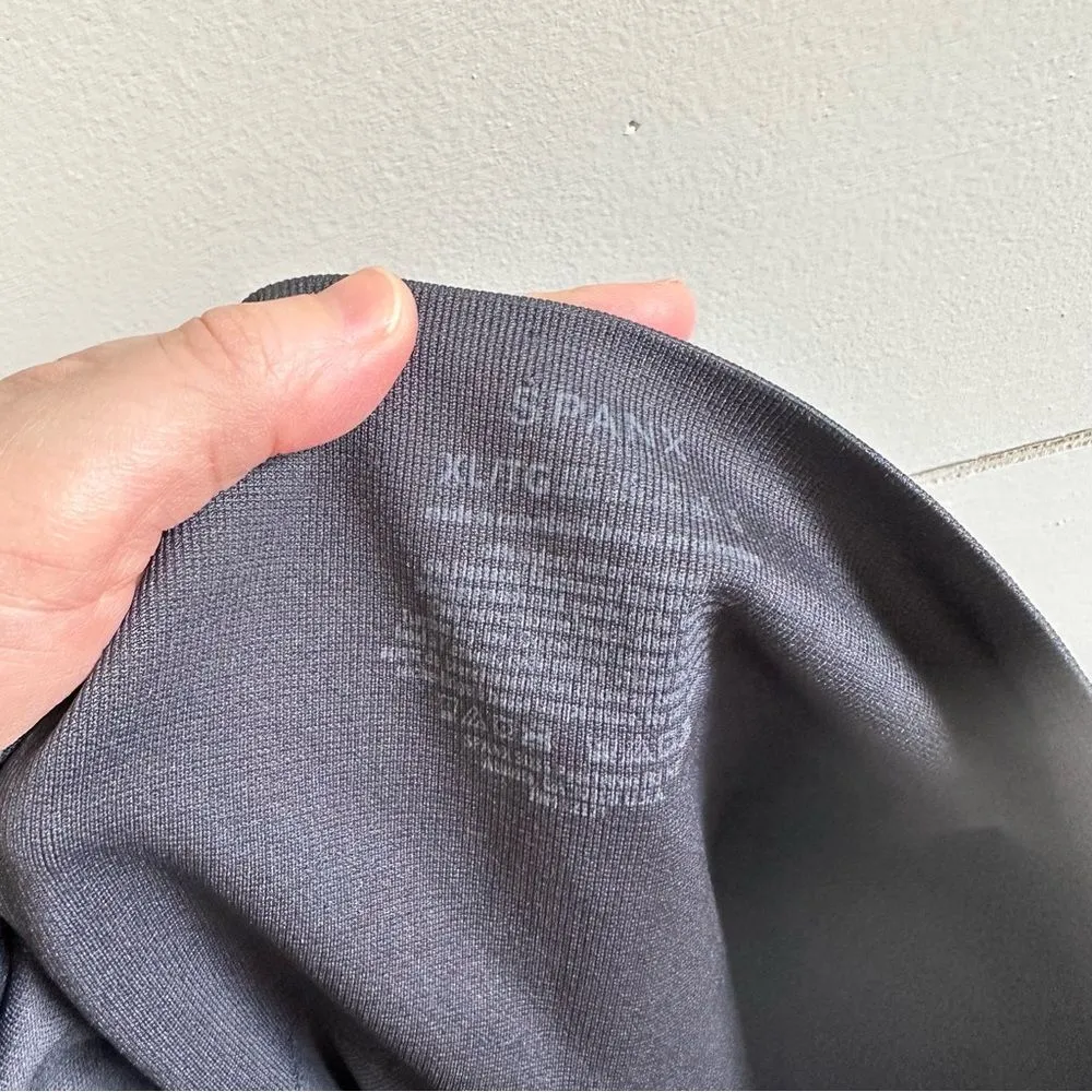 Spanx Women’s Extra Large Camo Seamless Leggings - Image 3