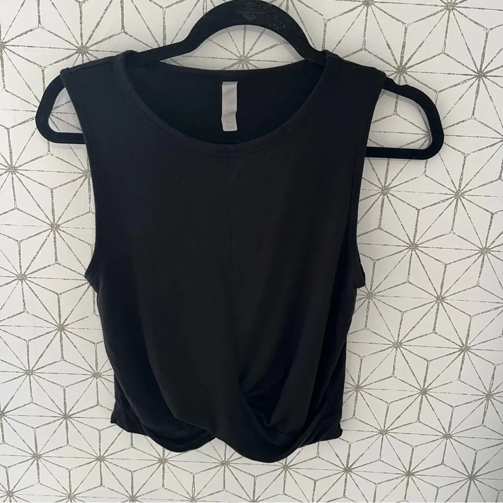 Alo Yoga Cover Tank Black - Image 3