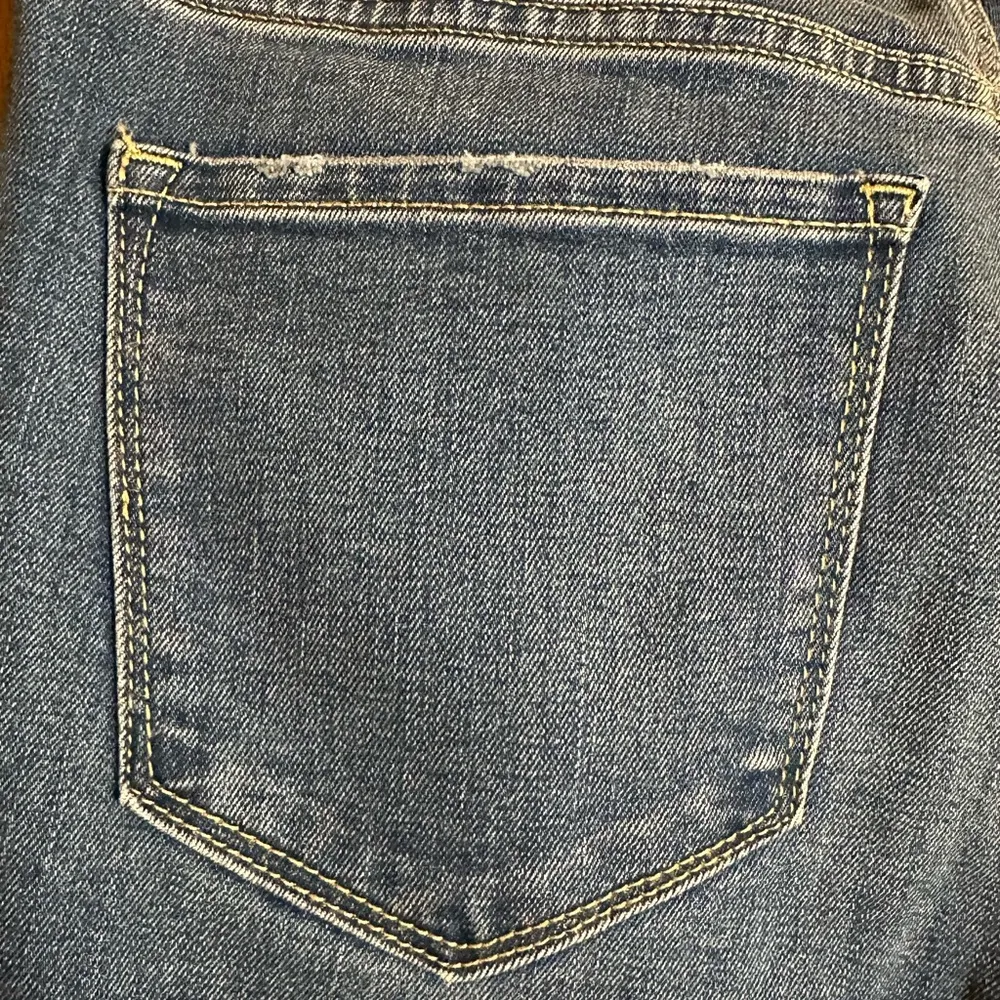 Old Navy Pop Icon Skinny High Rise Secret Slim Pockets Distressed Jeans - Image 7