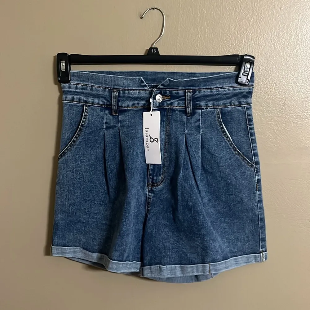 Shorts Sz M Pleated Summer Vacation Casual High Waisted Feminine - Image 3