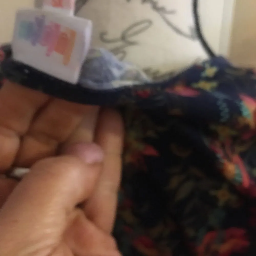 Lula roe extra small Navy red yellow floral nice - Image 8