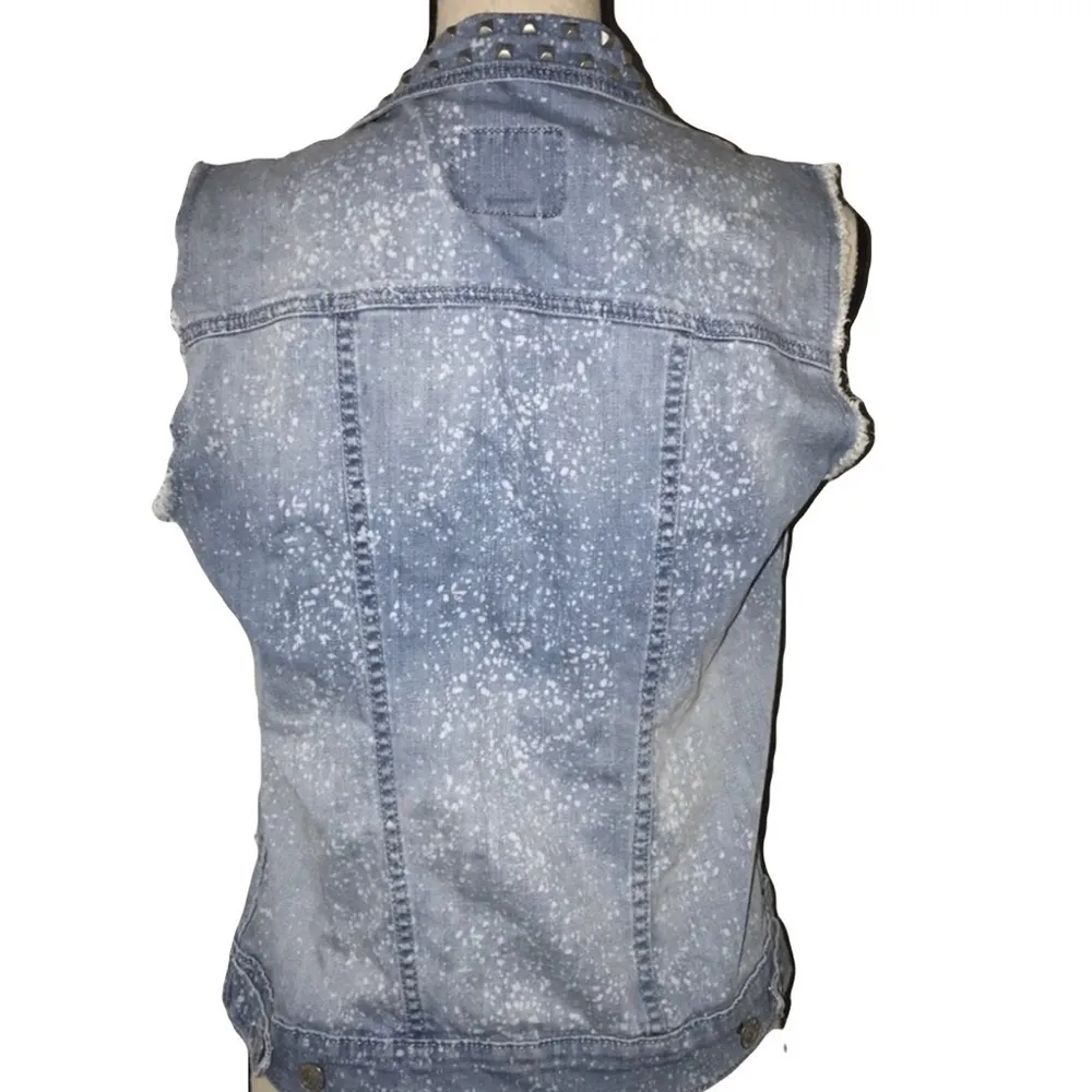 Distressed Rock & Republic Vest - Image 2