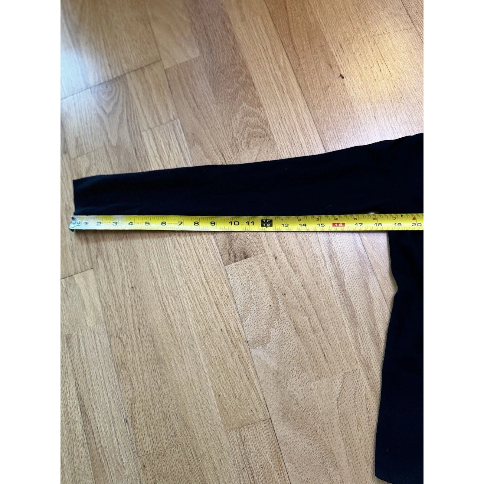 Elie Tahari Women's Silk Cashmere Ruffle Long Sleeve Button Black Cardigan XS - Image 9