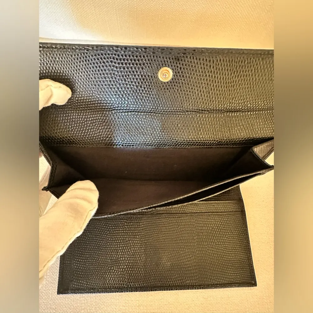 Salvatore Ferragamo Vara Knot Lizard Wallet black with Gold Logo - Image 7