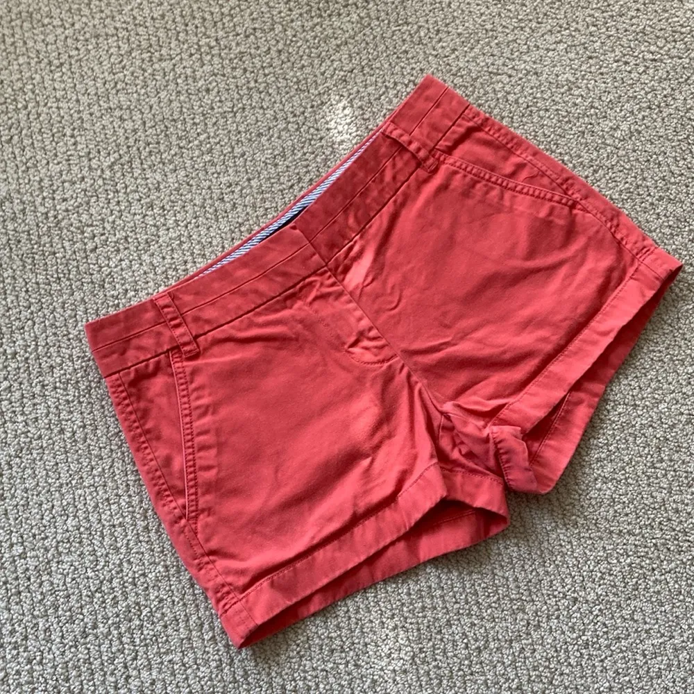J. Crew Chino Shorts Size 2 Thick Fabric Salmon Orange VEUC Casual Preppy - Image 2