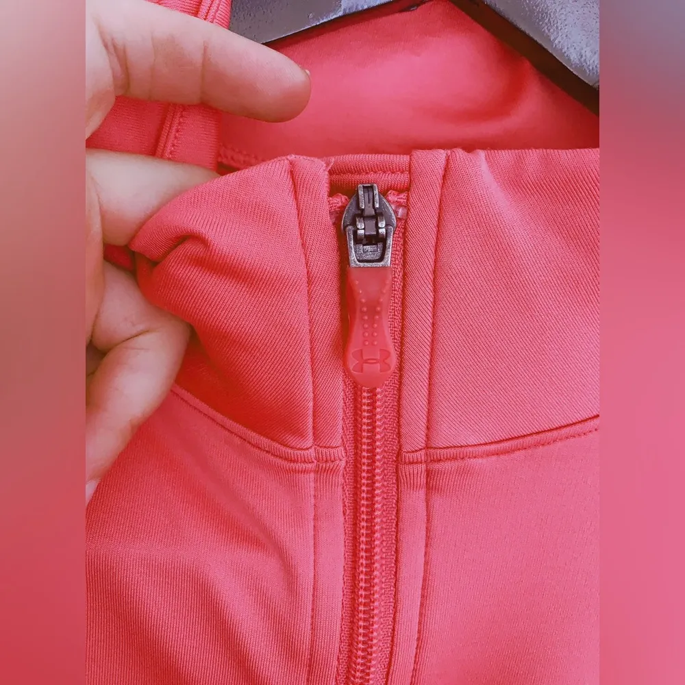 Under Armour ColdGear Women Track Jacket Activewear Semi-Fitted Pink size L - Image 3