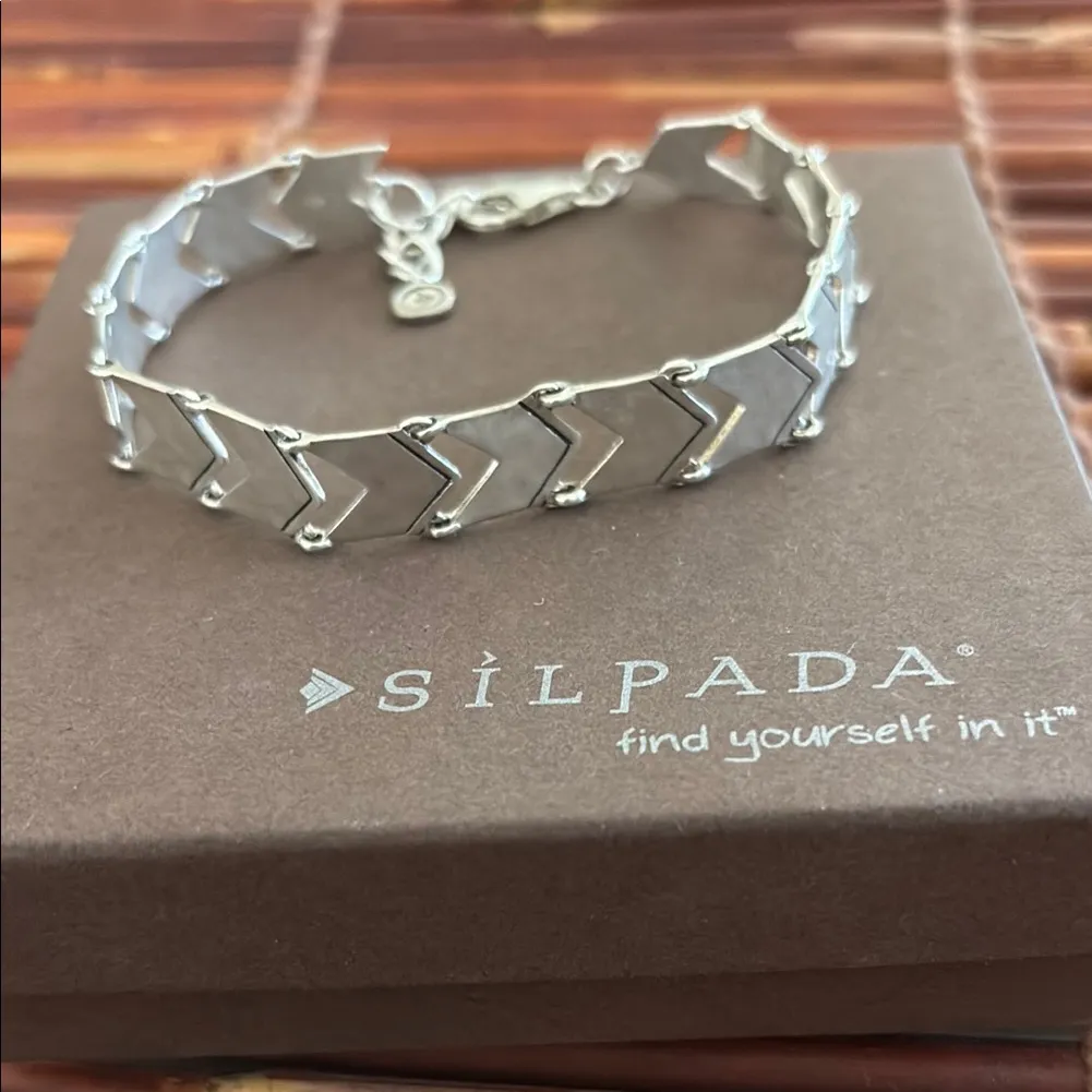 Silpada Vintage Chevron Sterling Silver Bracelet - Image 2