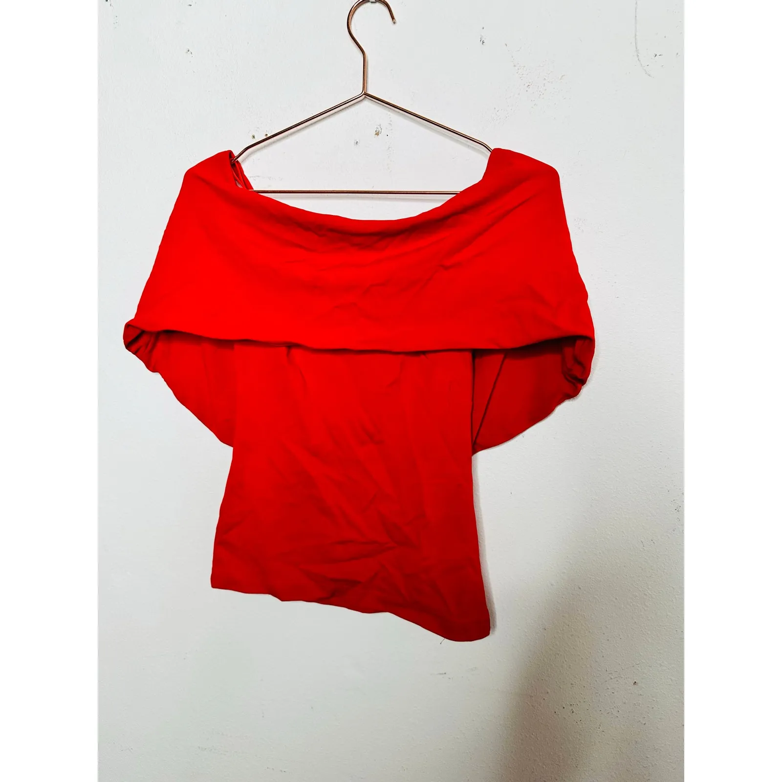 NICOLE MILLER Red Off-Shoulder Cape Sleeve Structured Top size Extra Small - Image 3