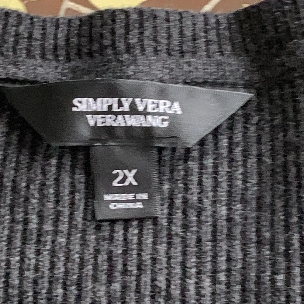 SIMPLY VERA by Vera Wang Lace front Sweater. Sz: 2X - Image 8