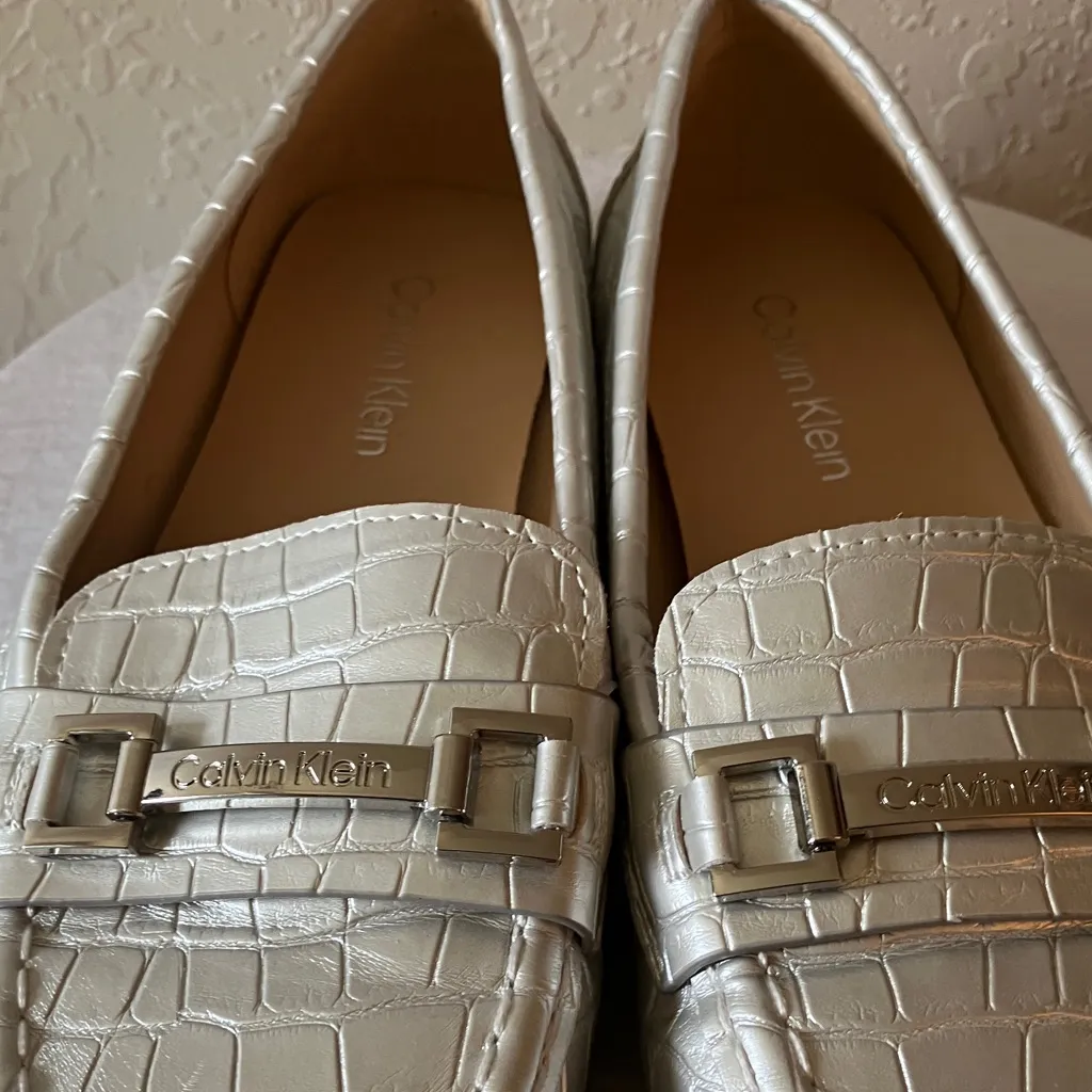 Calvin Klein: Silver Metallic Loafers- Silver Tone- 7 - Image 12