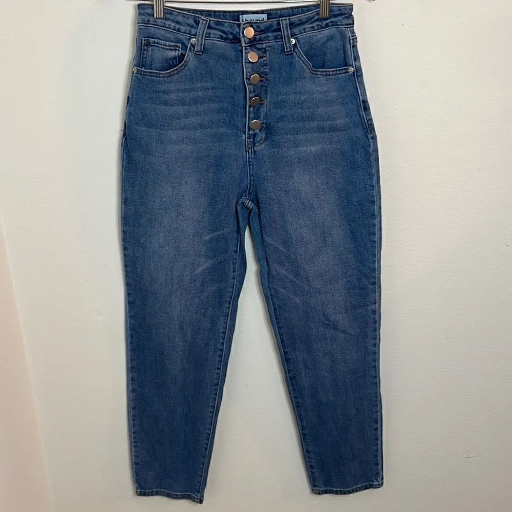 Abound button fly cotton jeans.  Tapered.  Size 26 waist. - Image 2
