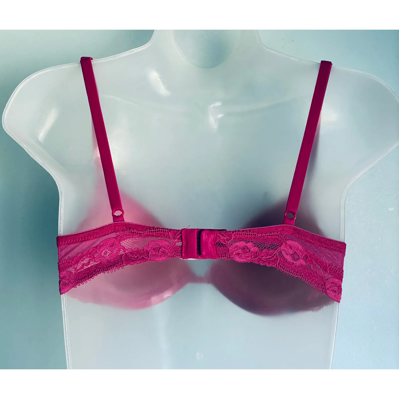 Calvin Klein Push Up Bra 32D Pink - Image 3