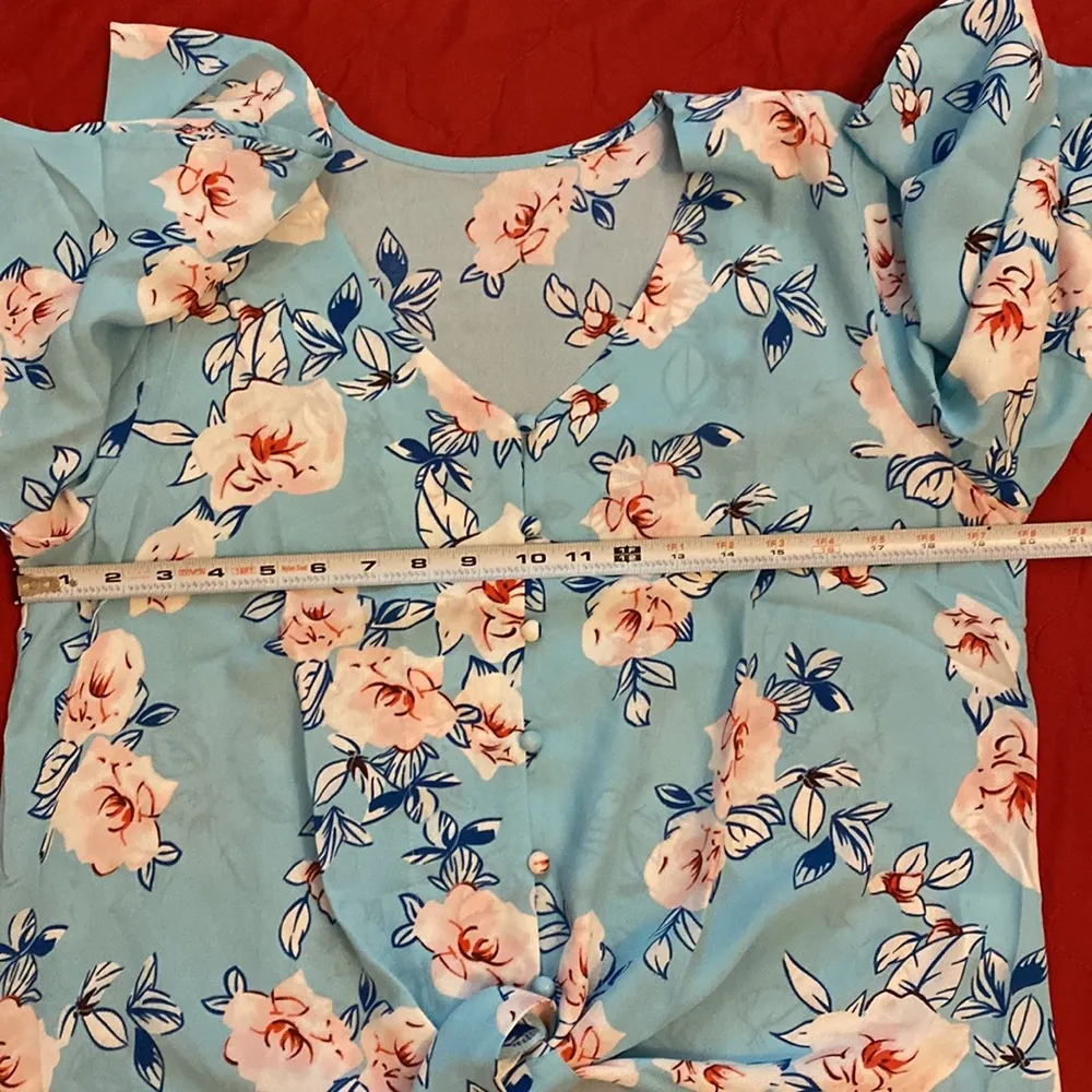 V-Neck Blouse Button-Down Front Stylish Tie Knot 3/4 Sleeves Floral Blue W US L - Image 3