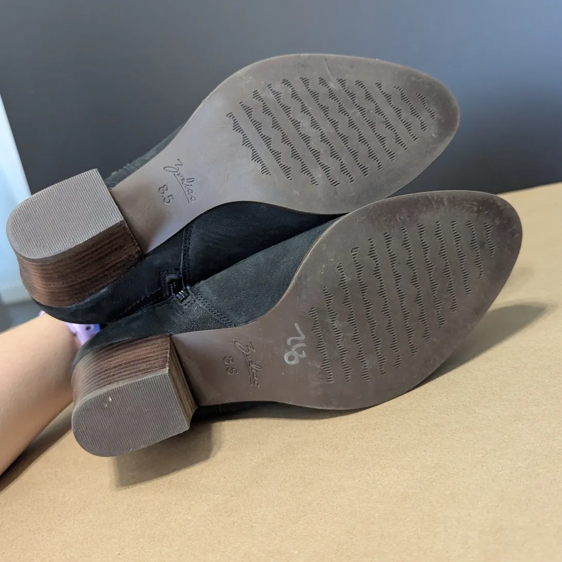 Zodiac Kaylin Western Ankle Boots Black Suede Leather Heeled Womens 8.5 Booties - Image 5