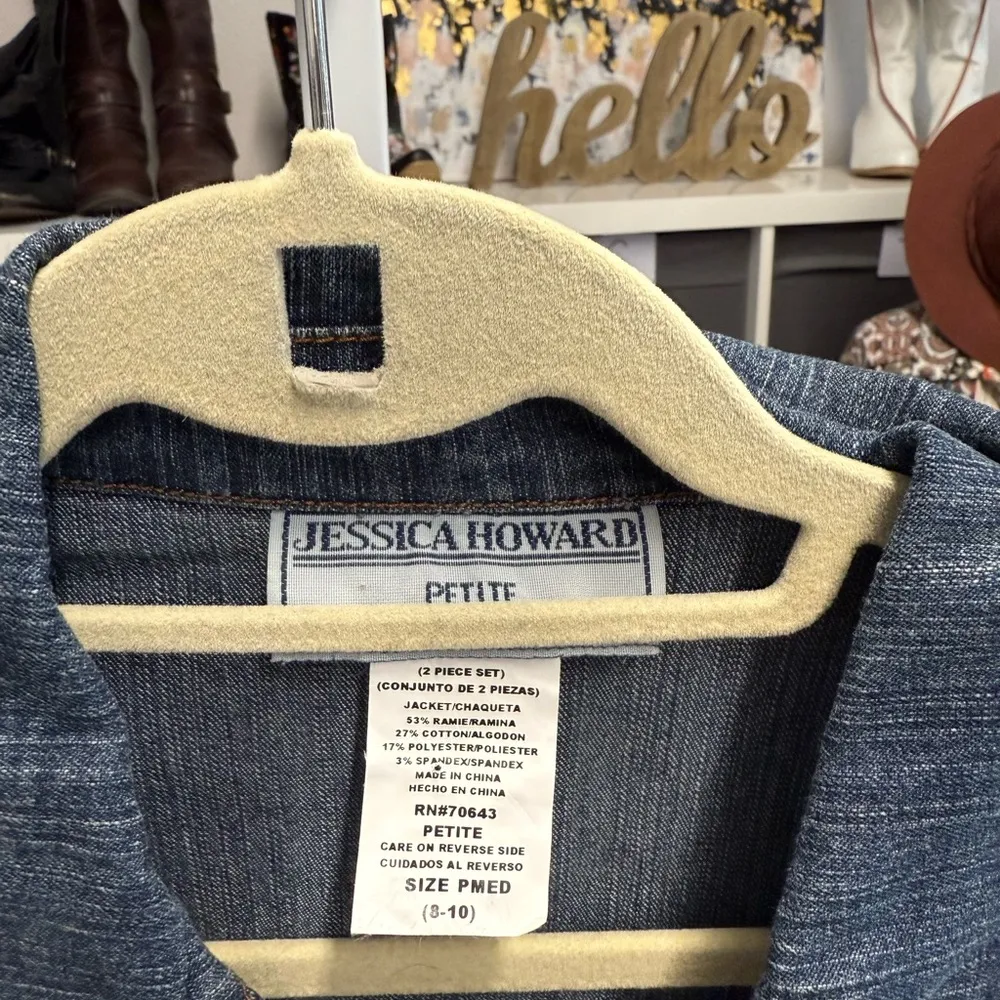 Jessica Howard Petite Distressed Bomber Denim Jean Jacket with Two Pockets - Image 2