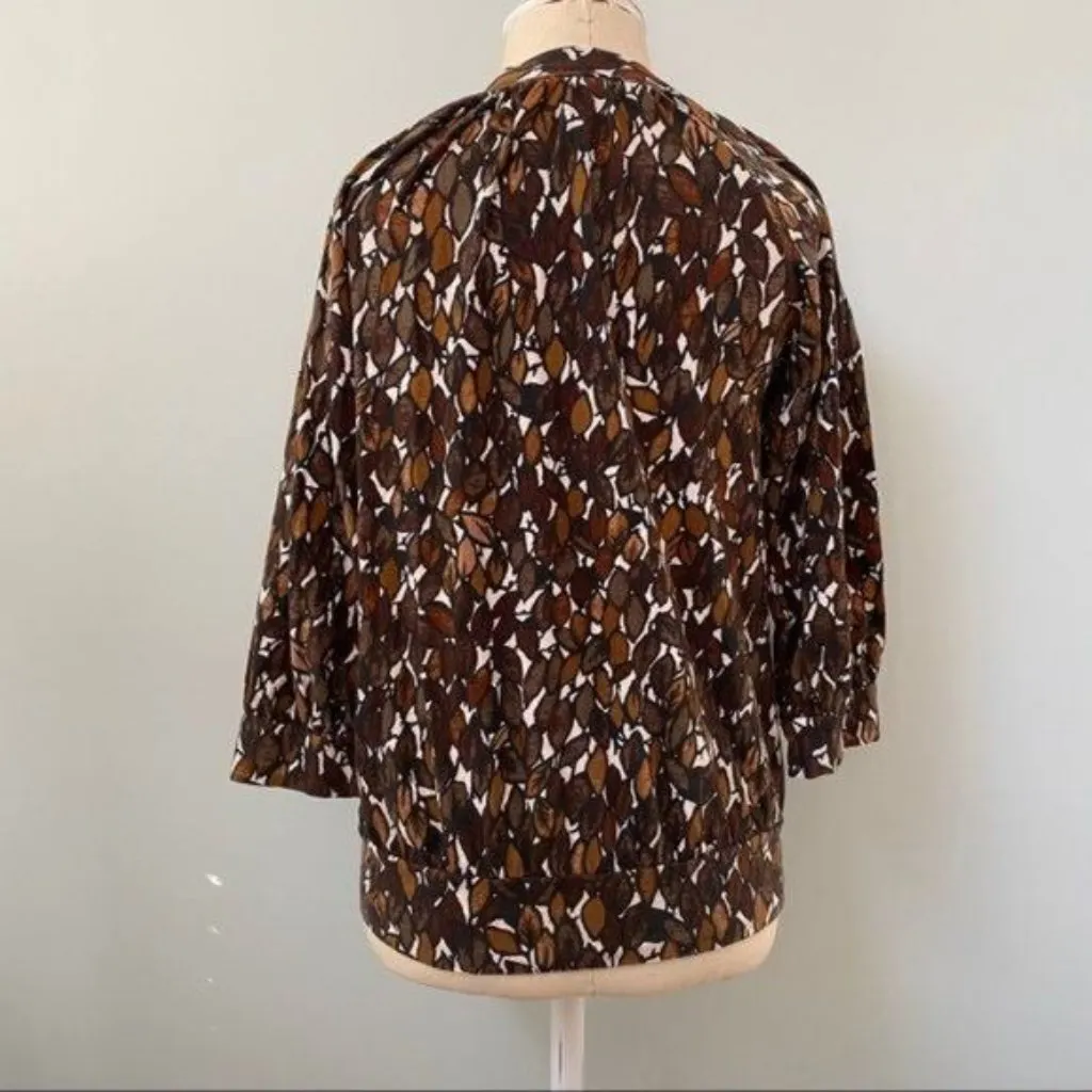 Banana Republic Leaf Tie Neck Shirt - Image 7