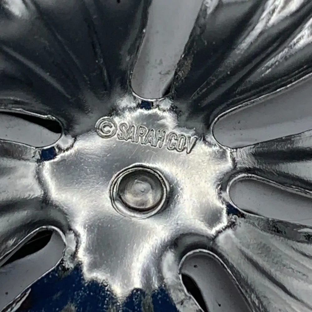 Vtg Sarah Coventry New Summer Magic Brooch Clip Earring Set Silver Tone White - Image 9