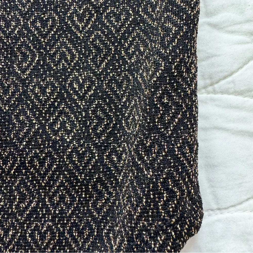 LuLaRoe Black Gold Metallic Irma Oversize Tunic Holiday Sparkle 1/2 Sleeve M NWT - Image 3