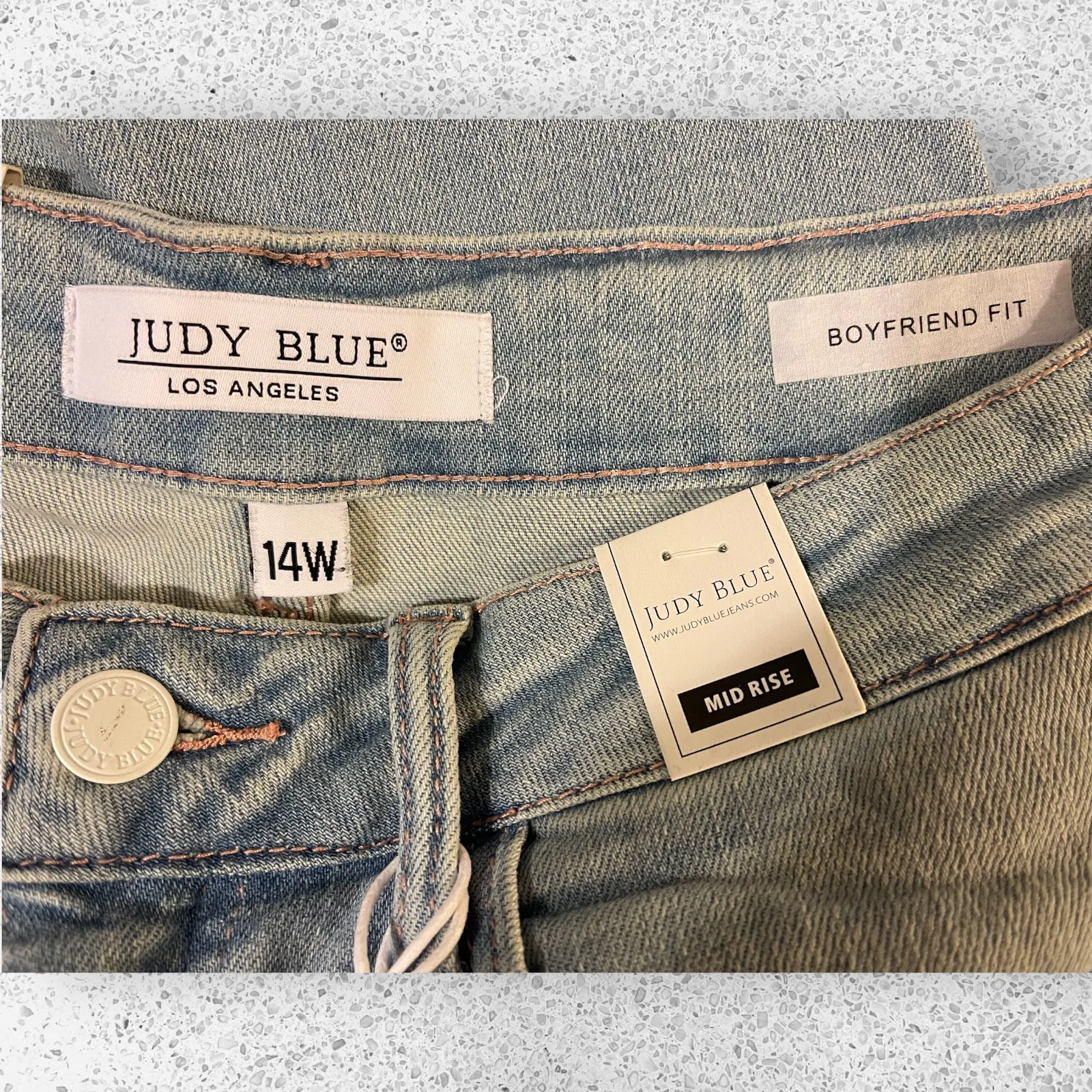 Distressed Boyfriend Fit Jeans - Image 4