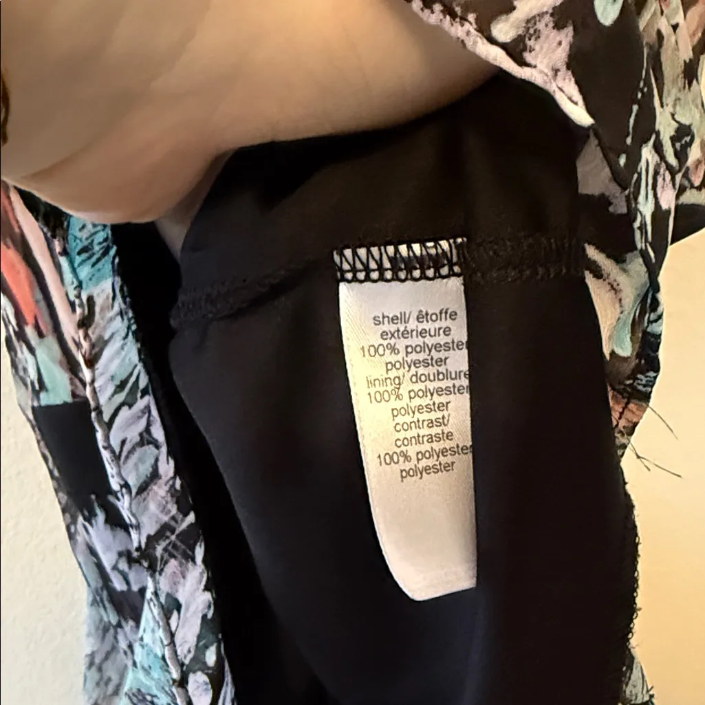 Studio Y Black and Multicolor Camisole - Image 4