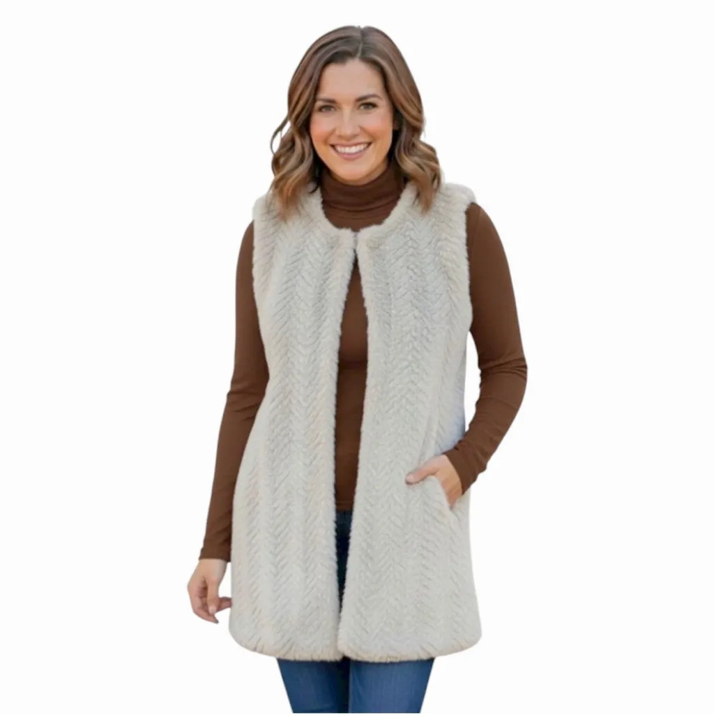 Sebby Cream Faux Fur Long Vest Size Medium - Image 13