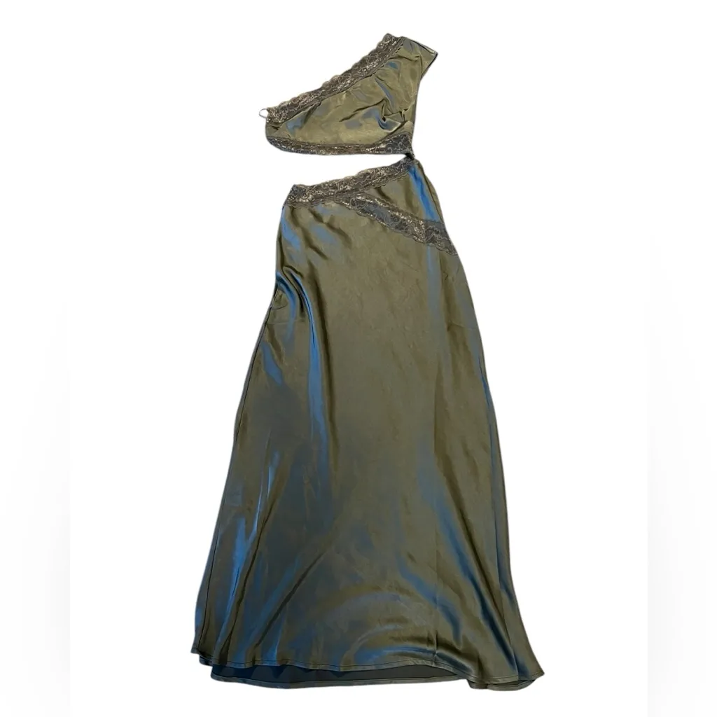 Saints & Secrets Sakshi One‎ Shoulder Maxi Dress Green - Image 2