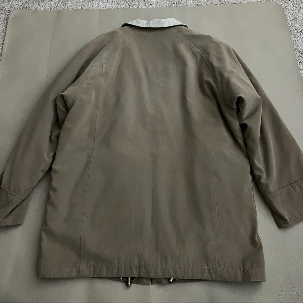 London Fog  two in one Coat with zip out puffer M - Image 5