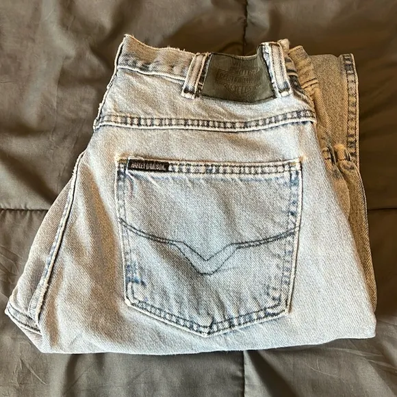 Harley Davidson Light Wash Classic Fit Jean Size 14R - Image 2