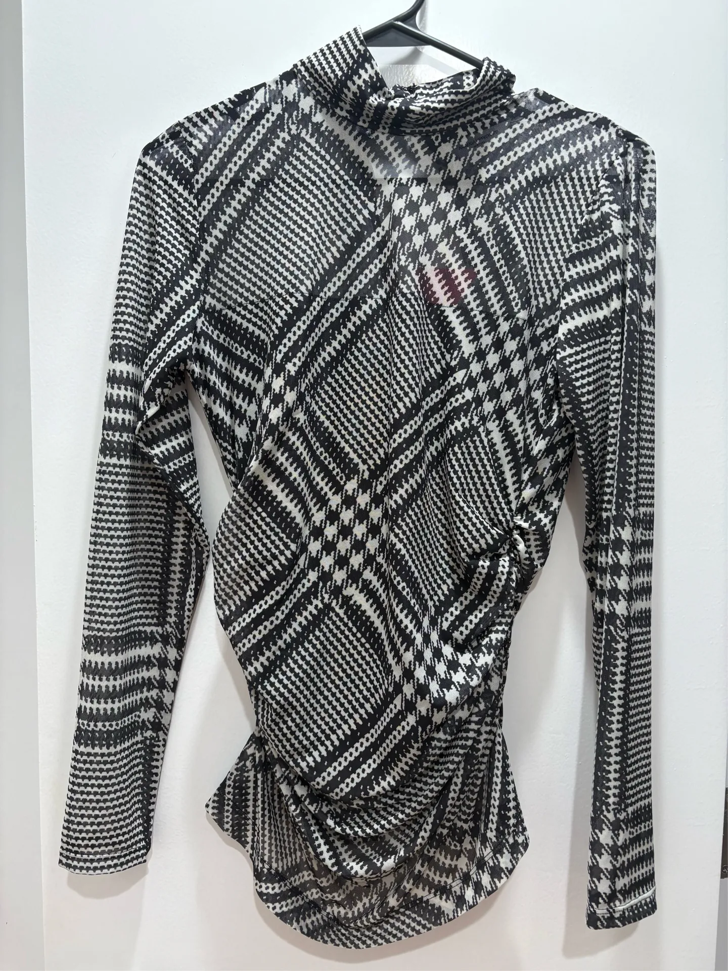 Amanda Uprichard Mesh Long Sleeve Top - Image 3