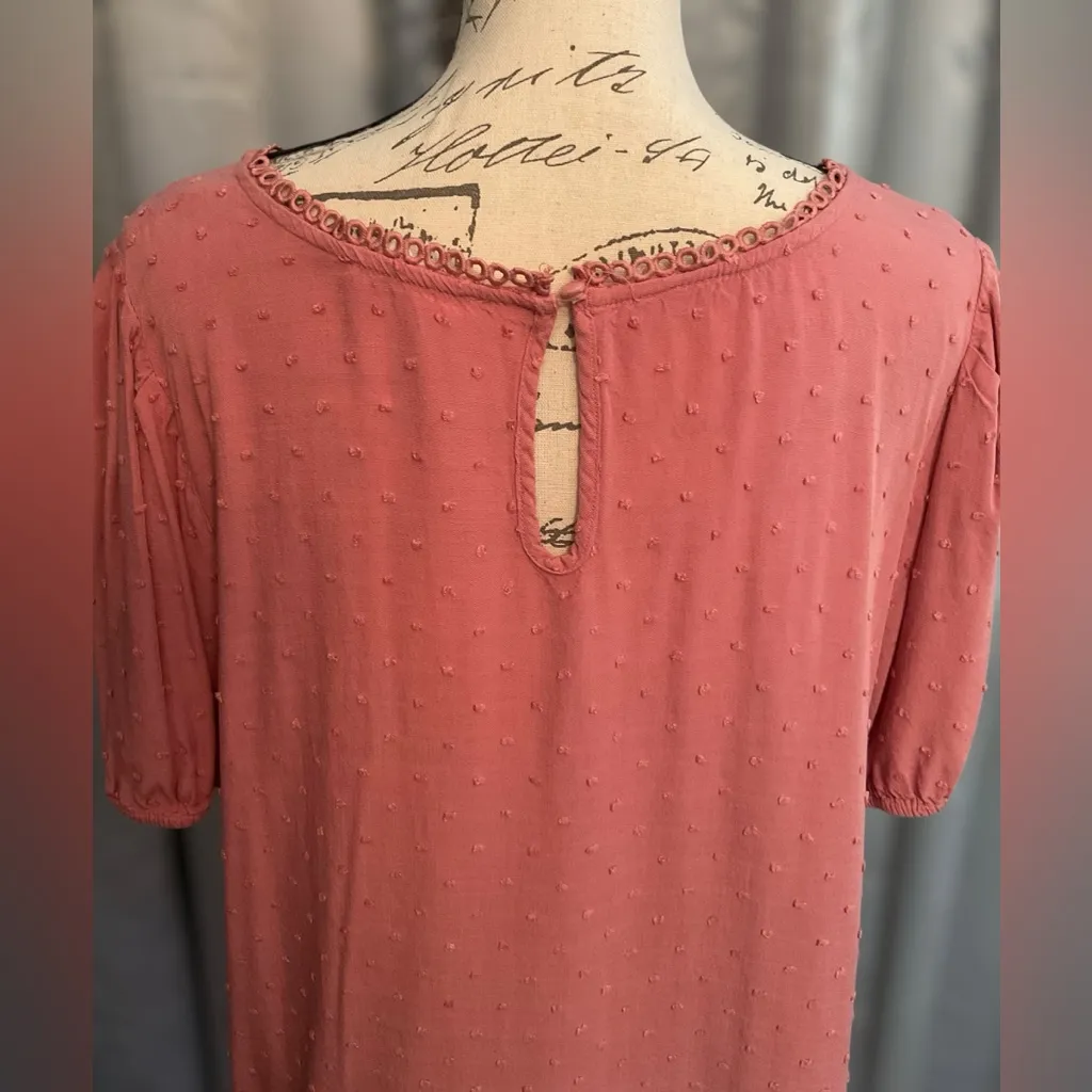 Flower & Feather Elegant Coral Blouse Pink Size 2X - Image 7