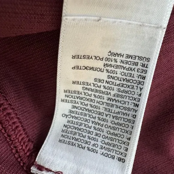 The North Face Hyperlayer FlashDry Crew Long Sleeve Tee Brick Red Womens Size‎ S - Image 6