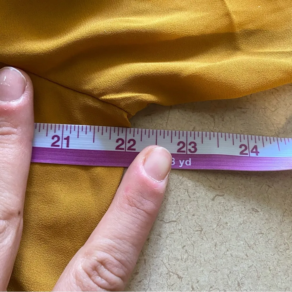 Maurice’s Mustard Yellow Sheer Cris Cross  Ruffle Long Sleeve Size Large - Image 4