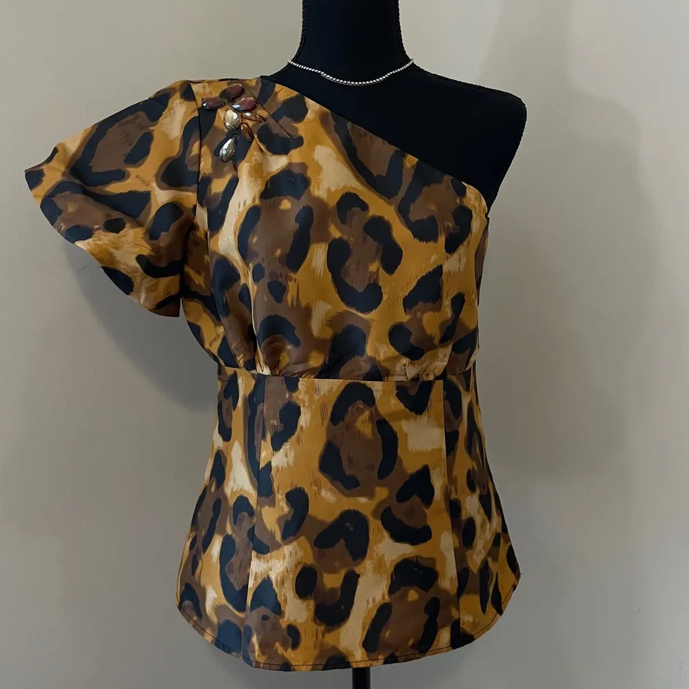 KENAR Leopard Print One Shoulder Blouse with Rhinestones • One Shoulder • Size 8 - Image 2